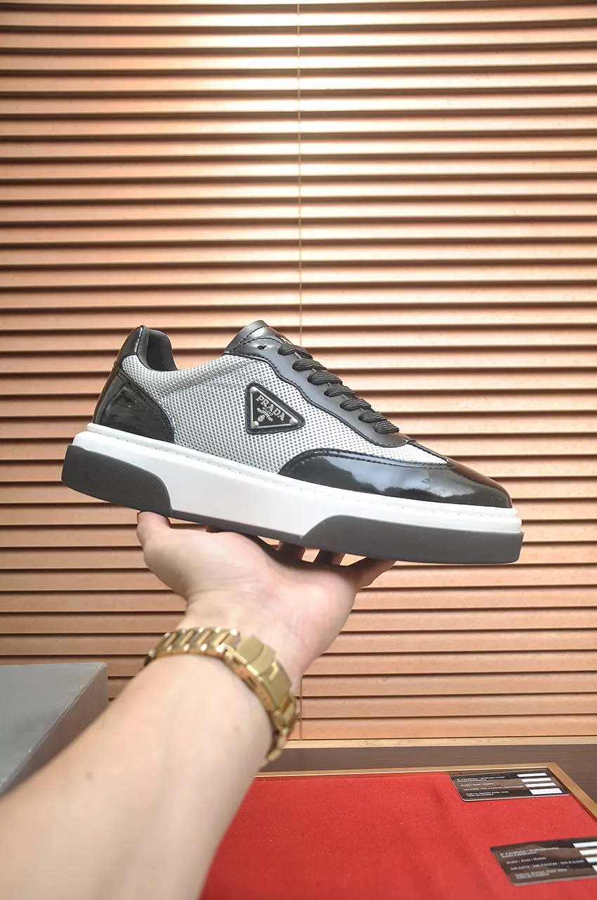 Men's shoes 💰580💶【PRADA】Top original, new season, high quality original goods, top imported calfskin with original imported glue, imported cowhide inside with original cowhide feet, original outsole! Quality guaranteed! Code 38-45 (45 customized)